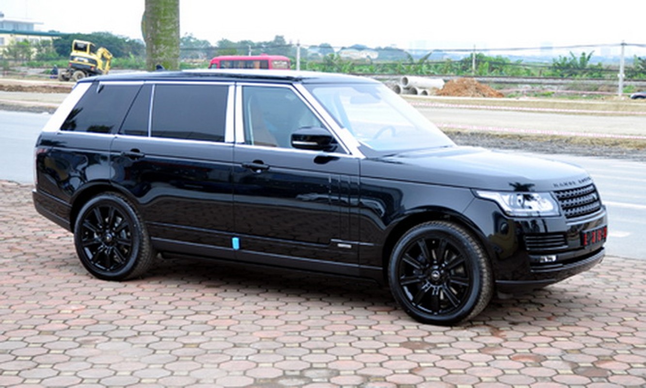 Range Rover LWB Hybrid dau tien “nhap tich” Viet Nam-Hinh-2